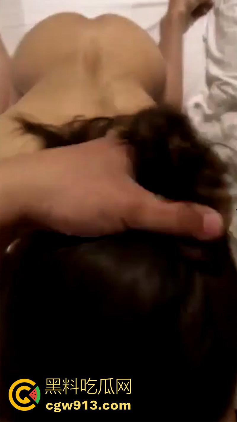 极品尤物性爱合集，翘臀御姐长腿嫩妹，丝袜玉足无毛白虎，各式女神私下的骚样，绝对有你喜欢的那一款！-2