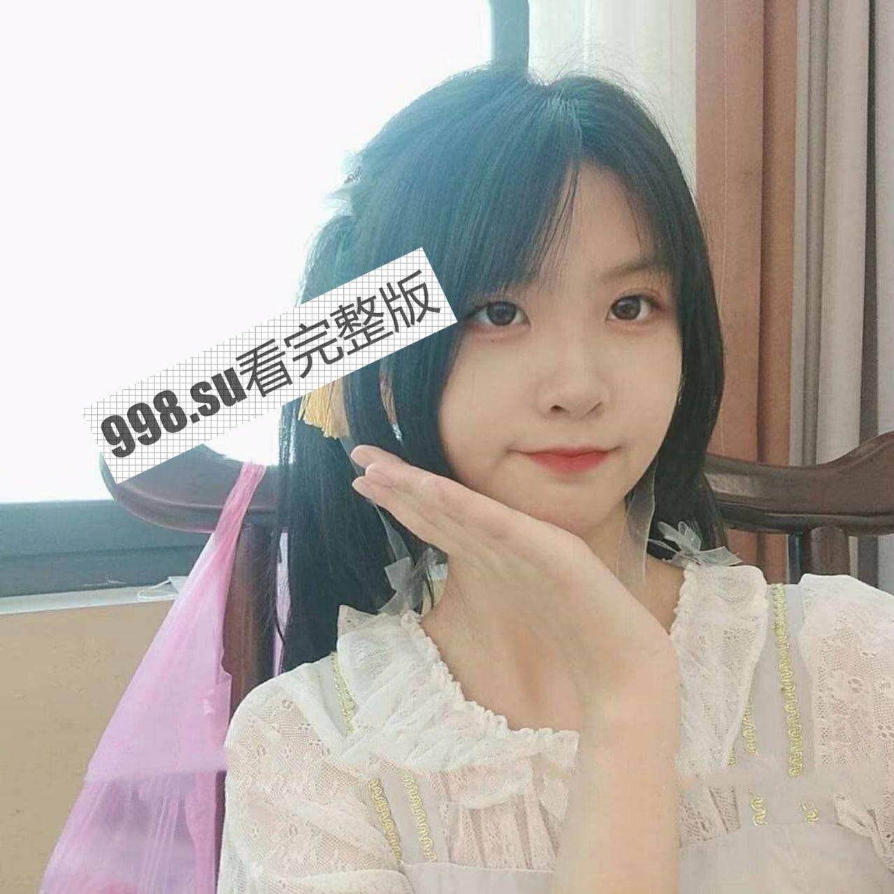 安徽六安极品校花郑思瑶 清纯外表下隐藏淫荡的内心-9